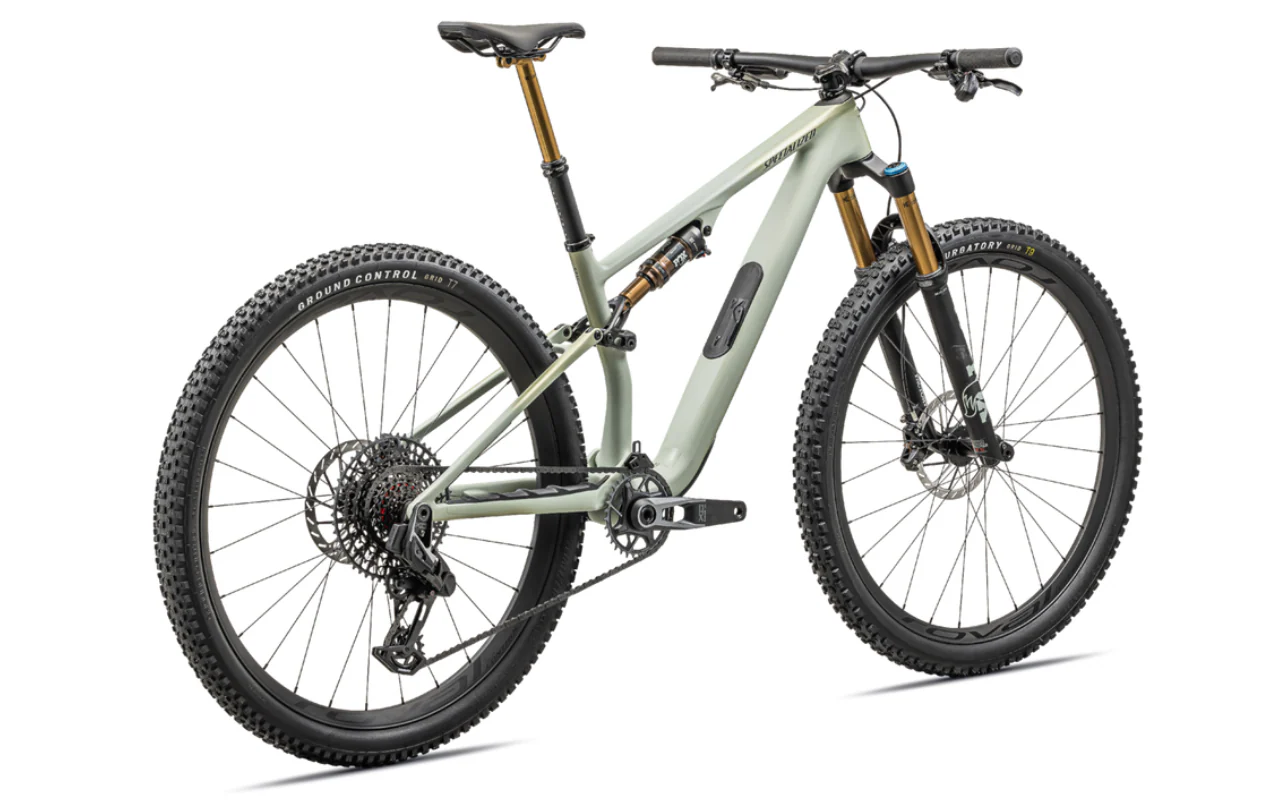 Epic 8 EVO Pro - Image 3