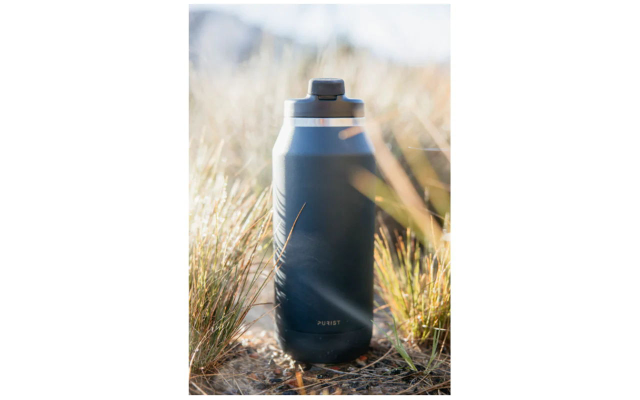 Founder Union Flask 32oz - Image 5