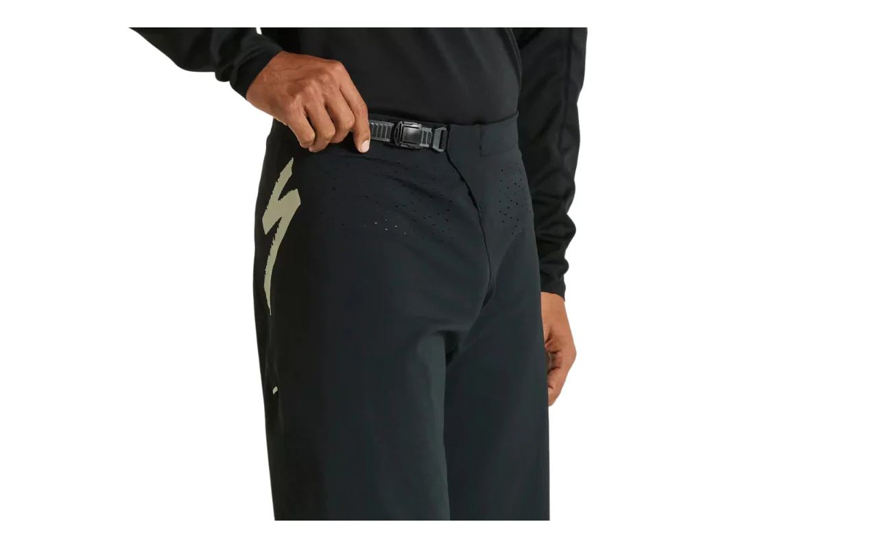 Gravity Shorts - Image 5