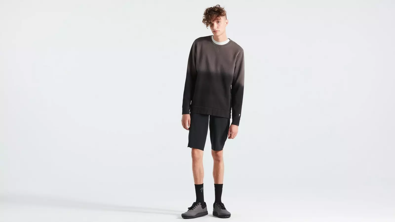 Men's Legacy Spray Long Sleeve Crewneck