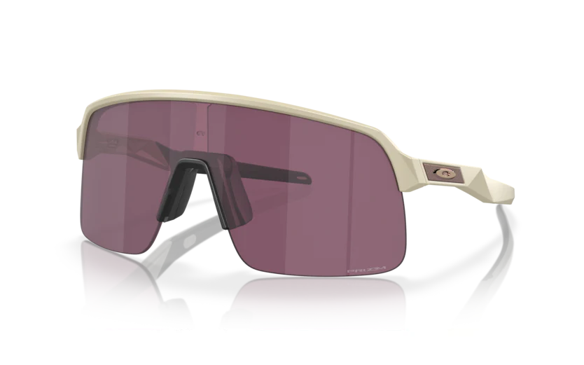 Oakley Sutro Lite - Image 15