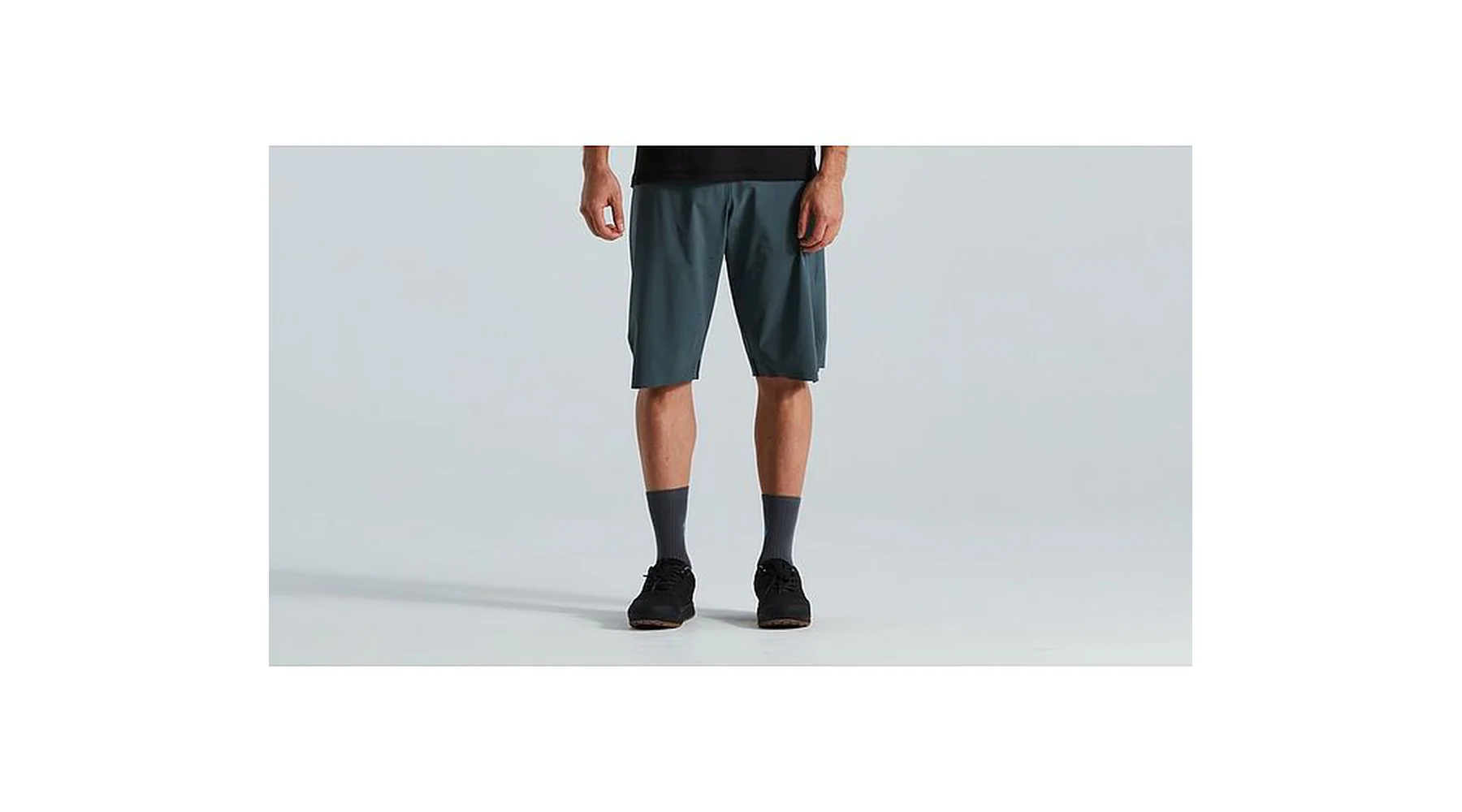 Men's Trail Air Shorts - Image 5